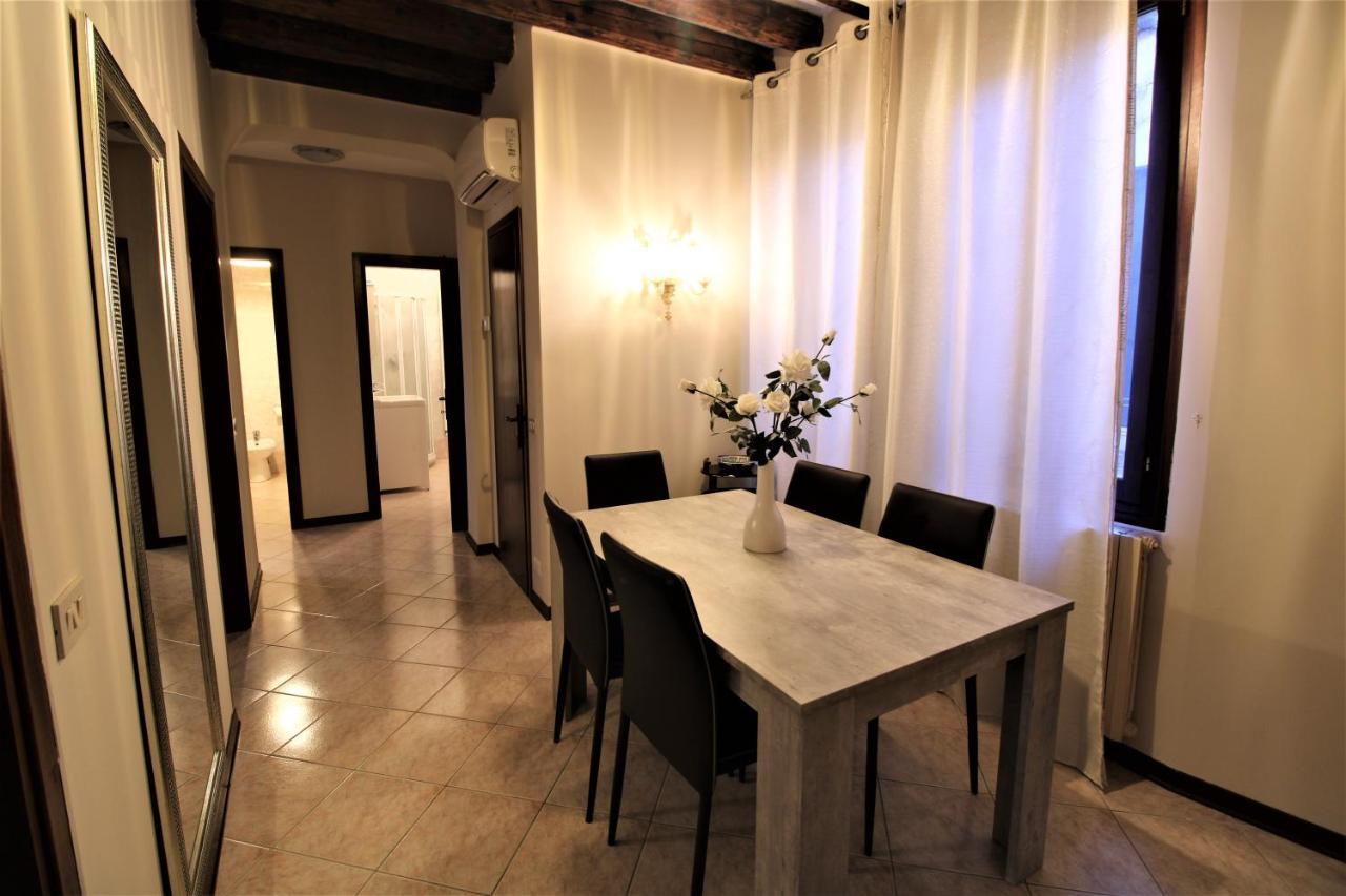 Central And Spacious Apartment Venecia Exterior foto