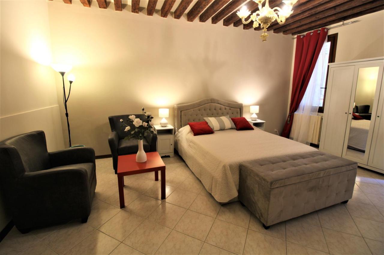 Central And Spacious Apartment Venecia Exterior foto